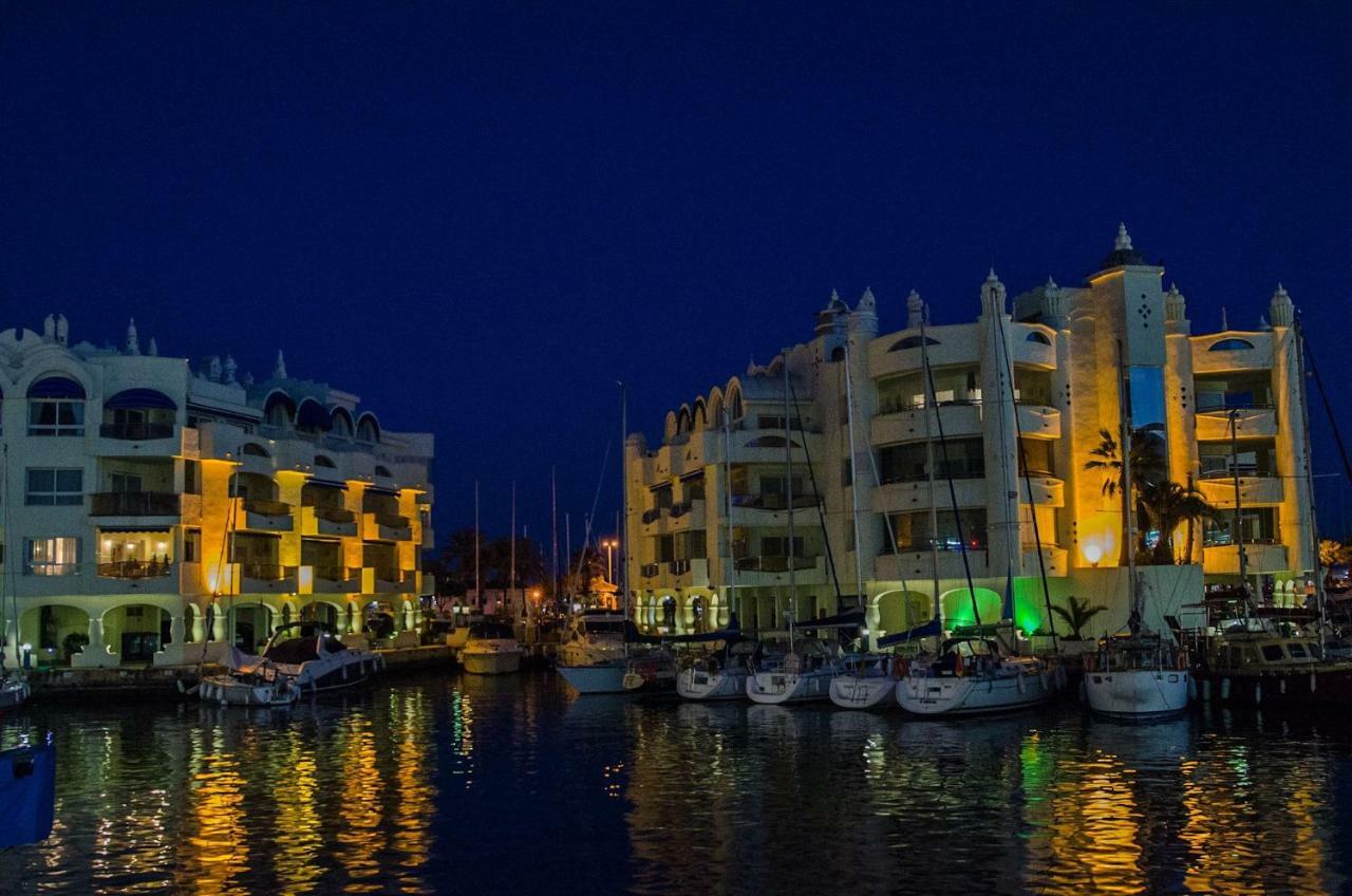 Happy Puerto Marina Apartment Benalmadena Exterior photo