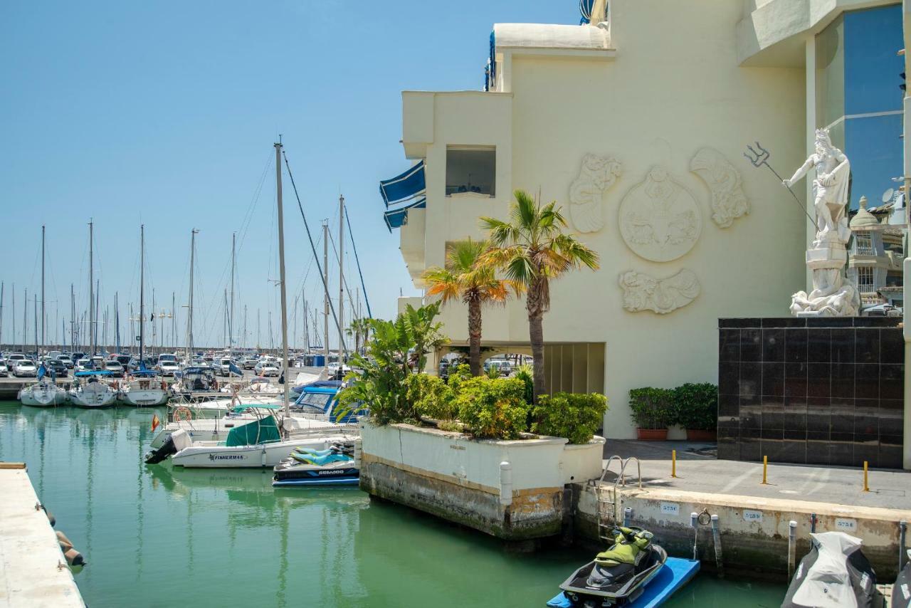 Happy Puerto Marina Apartment Benalmadena Exterior photo